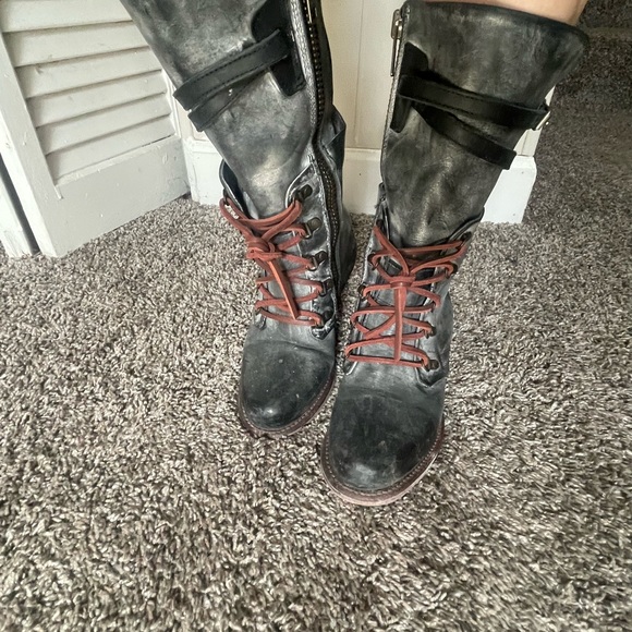 Freebird by Steven - Picture 2 of 3